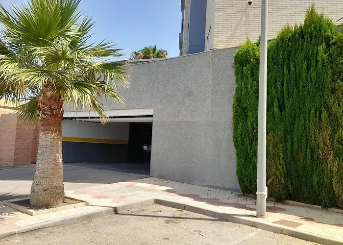 Mediterranean Paradise - & Gym Apartman *