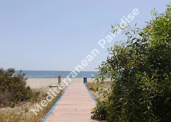 Mediterranean Paradise - & Gym Apartman *