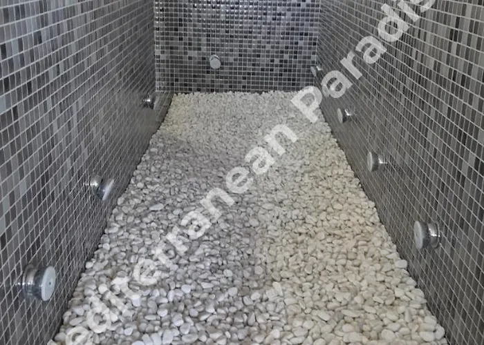 Mediterranean Paradise - & Gym Lejlighed